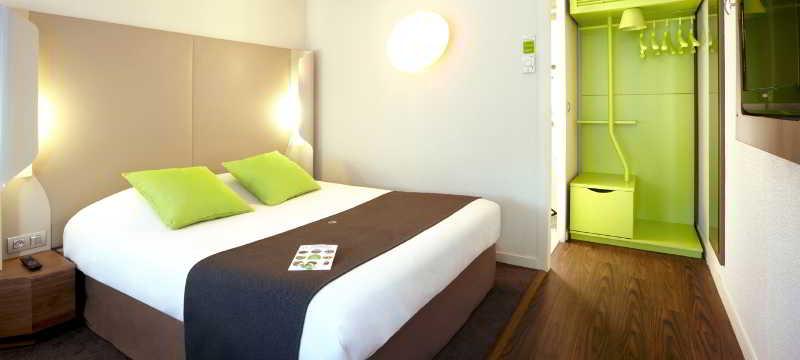 Campanile Grenoble Nord - Saint-Egreve Hotel Kültér fotó