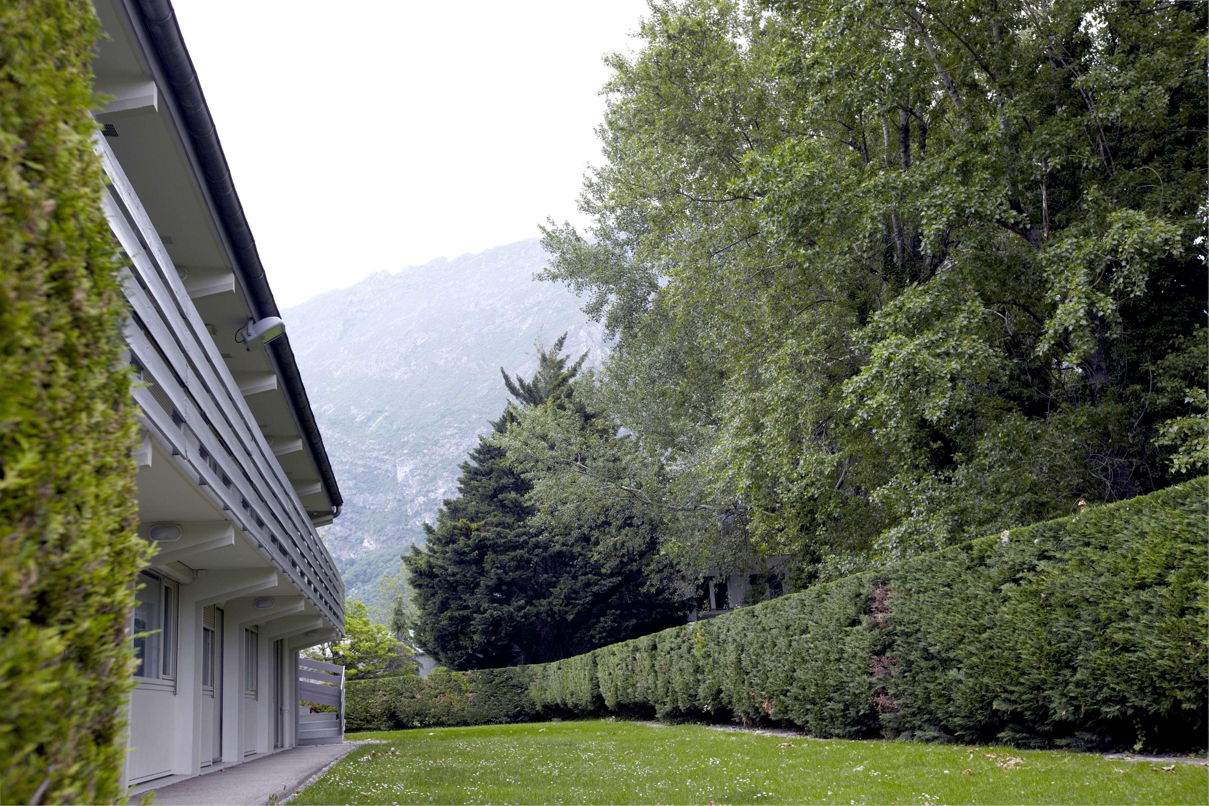 Campanile Grenoble Nord - Saint-Egreve Hotel Kültér fotó